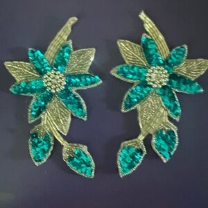 2 Elegant Floral turquoise Sequin appliques